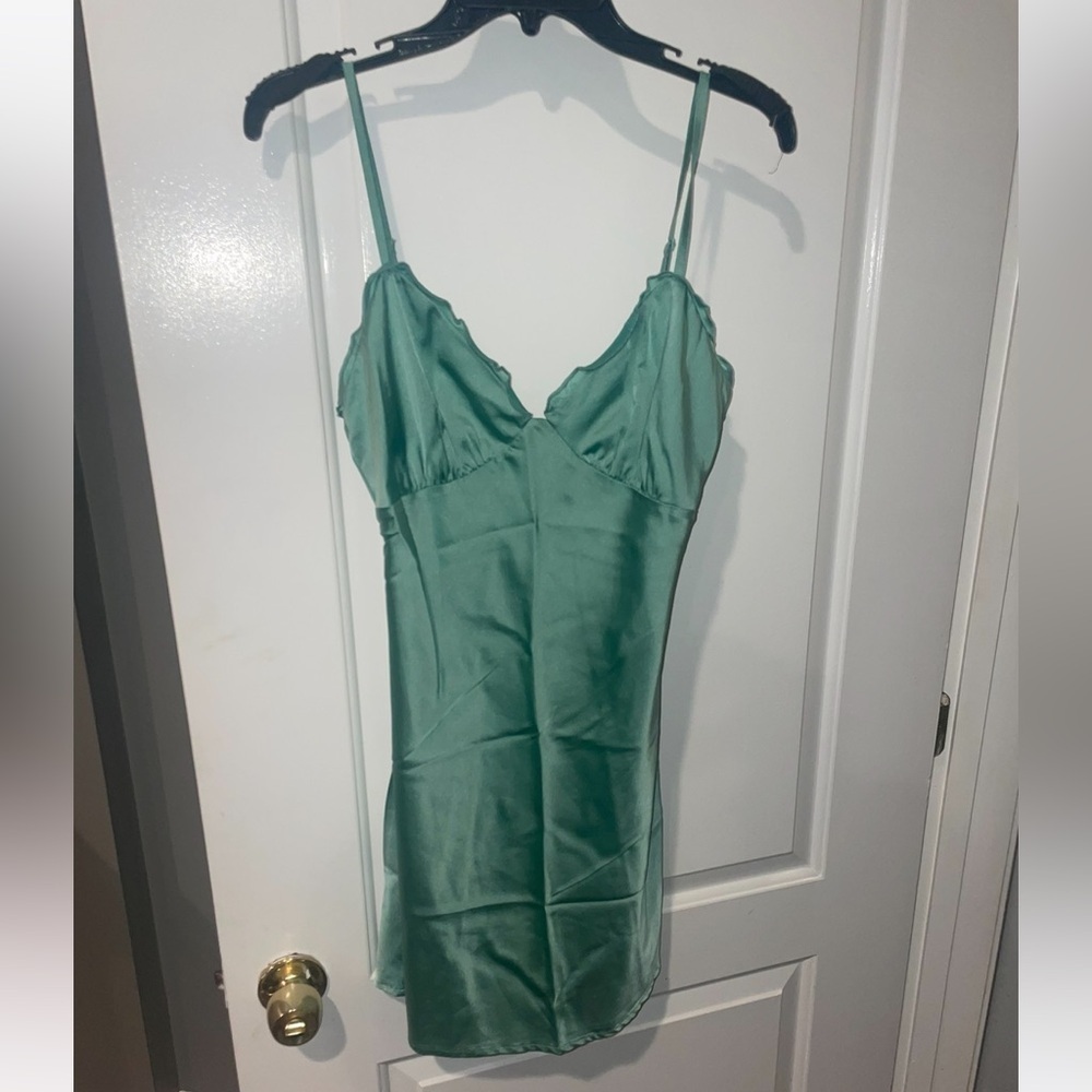 Hansel & Gretel Silk mini Amelia Dress in the color Sea Foam 💚 sz Medium - Picture 9 of 12